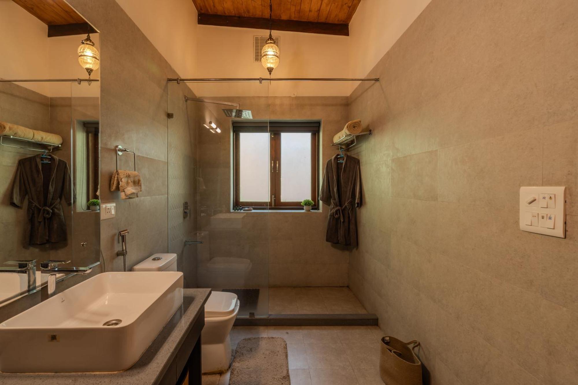 Saffronstays Timber Crest Дехрадун Екстериор снимка